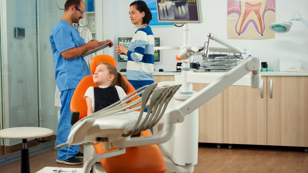 How to Choose the Best Dental Clinic in Newport Beach, CA for Your Family