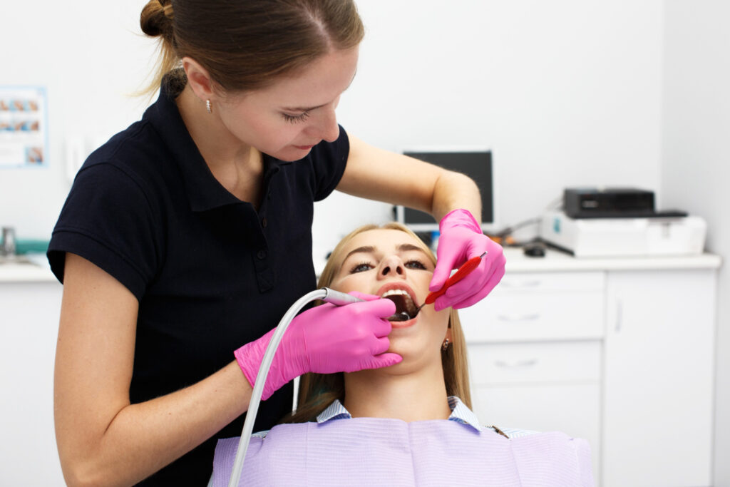 Best Deep Cleaning Dentist in Newport Beach for Gum Care
