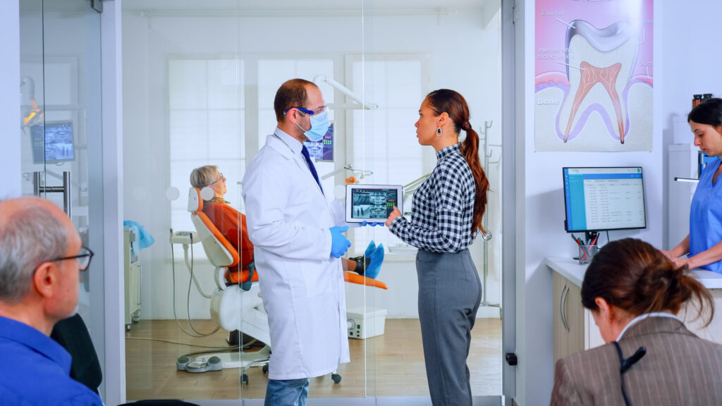 Complete Guide to Visiting a Walk-In Dentist in Torrance: Benefits & Services